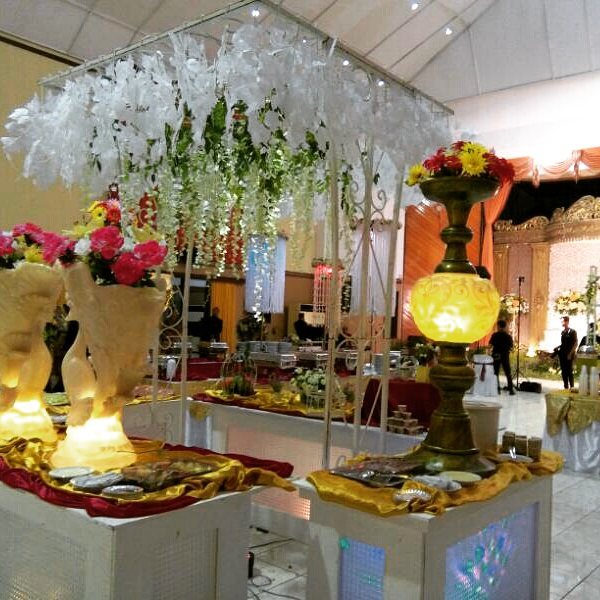 2017 4 Gedung Mahameru Polda Jatim 15 04 2017 6 [2017-4] Catering Pernikahan Angga dan Putri: Kenangan Manis di Gedung Mahameru Polda Surabaya