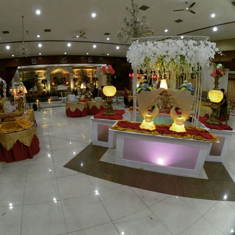 2017 4 Gedung Wanita Lt.2 29 04 2017 4 [2017-4] Catering Pernikahan Romi dan Indi: Suatu Kenangan Manis di Gedung Wanita Surabaya