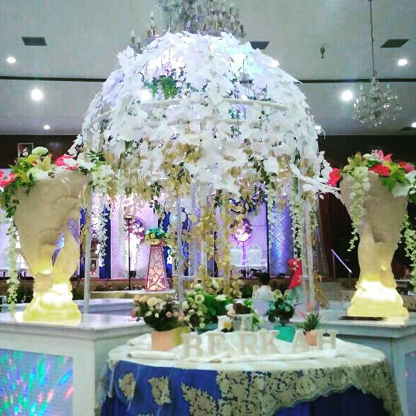 2017 5 Gedung Wanita Lt.2 4 5 2017 1 [2017-5] Catering Pernikahan Hafidz dan Nora di Gedung Wanita Surabaya