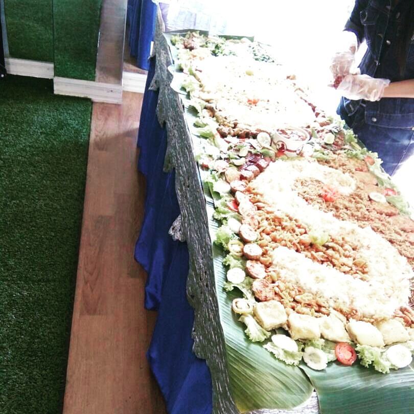 2017 5 SYNERGY EVENT AT COLOSSEUM CLUB HOUSE WISATA BUKIT MAS 20 5 2017 6 [2017-5] Kelezatan Catering Prasmanan dan Tumpeng Acara 'Synergy Event' di Colosseum Club House Surabaya