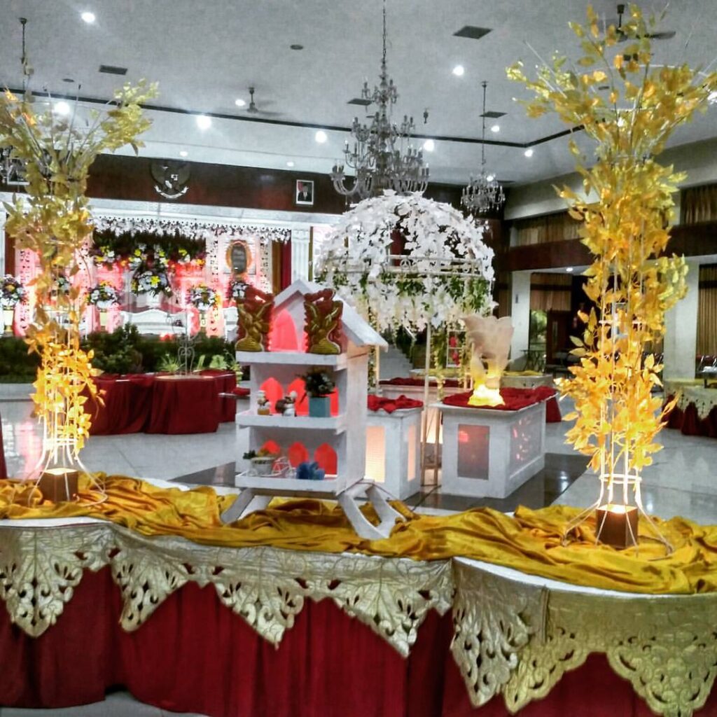 2017 7 Gedung Wanita Lt.2 2 7 2017 2 [2017-7] Catering Pernikahan Januar dan Julie: Kenangan Indah di Gedung Wanita Surabaya